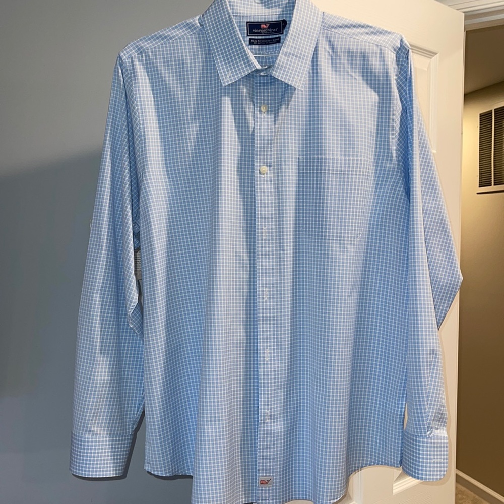 Blue and white check Vineyard Vines slim fit Murray shirt. Perfect condition
